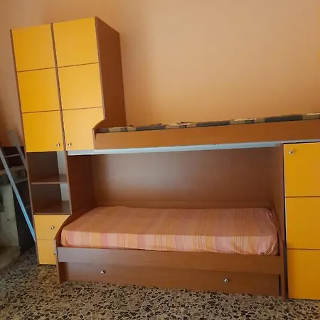Casa Vacanze Giacu Hébergement de vacances *